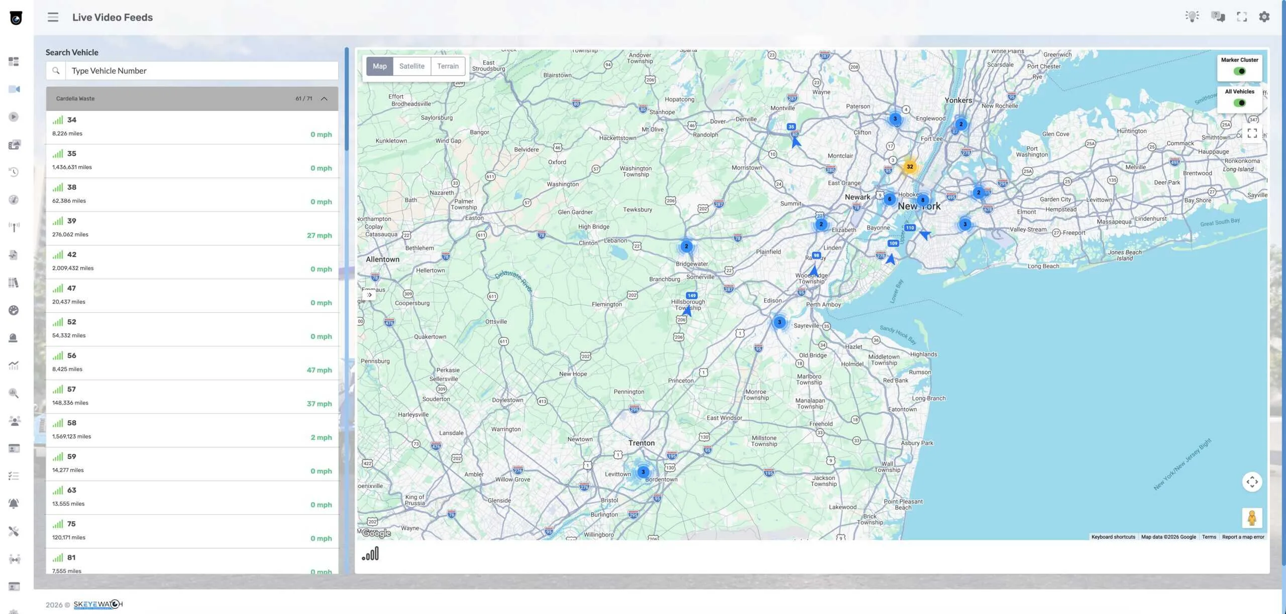 Real-time GPS fleet tracking map showing live commercial vehicle locations in the skEYElite cloud dashboard